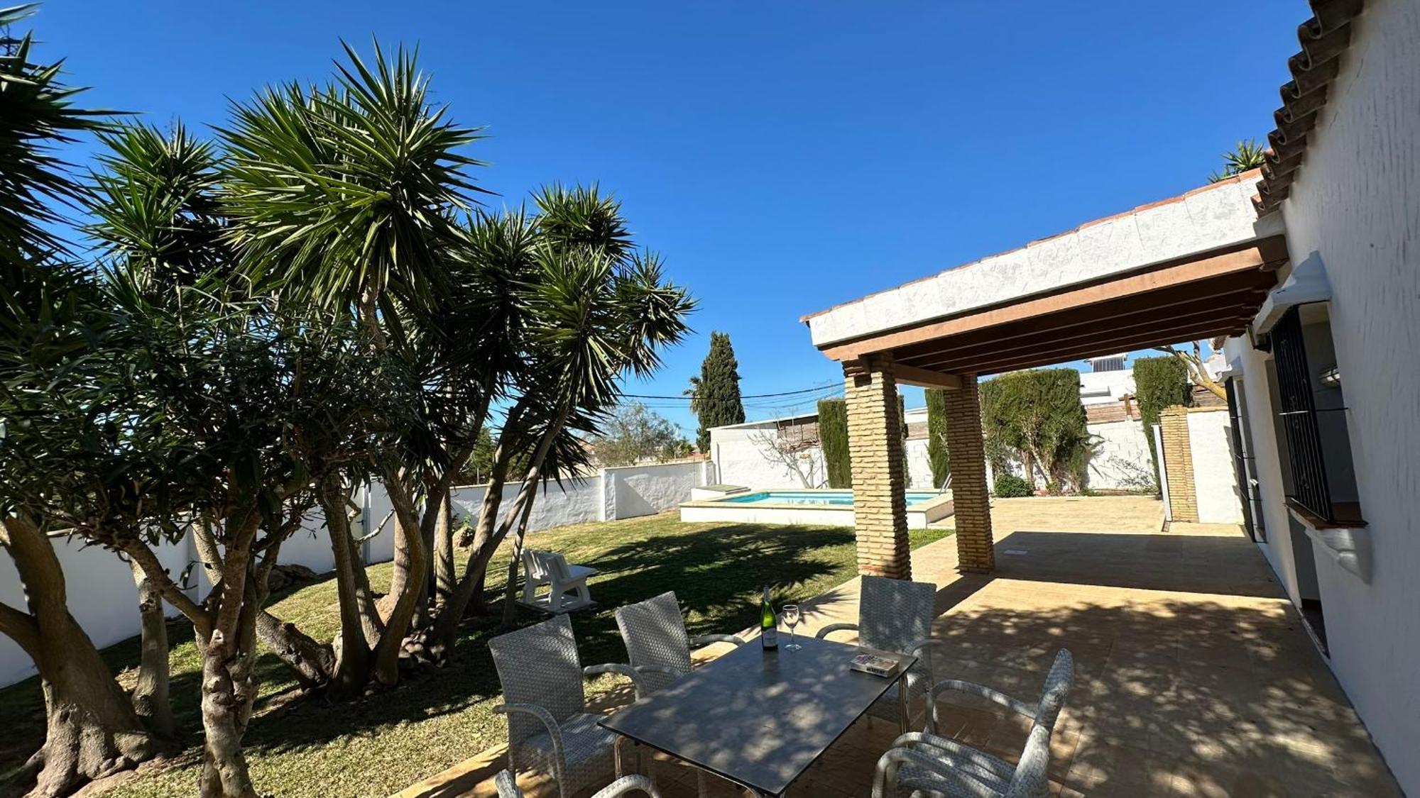 Vivienda Rural Atlantico Sur & Familias Guest House Conil De La Frontera Exterior photo