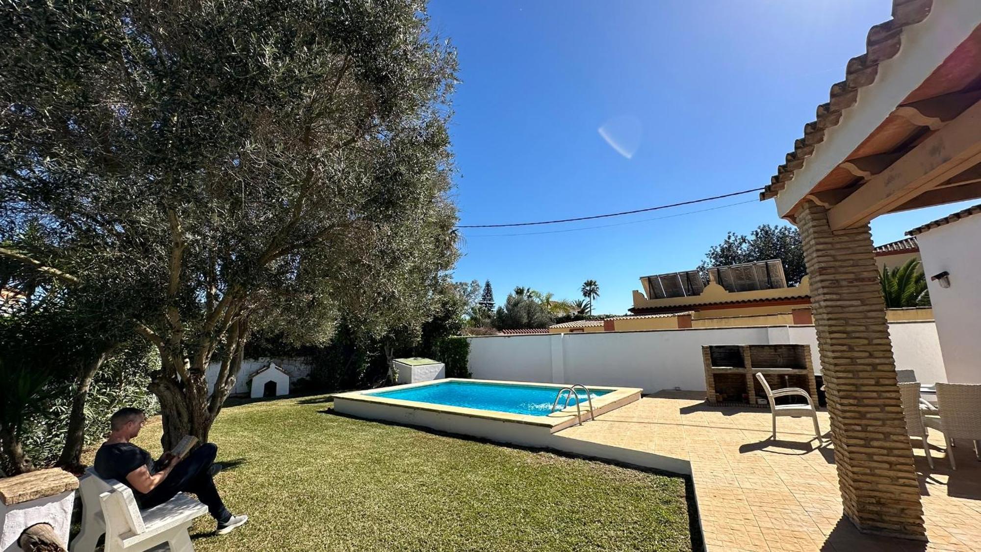 Vivienda Rural Atlantico Sur & Familias Guest House Conil De La Frontera Exterior photo