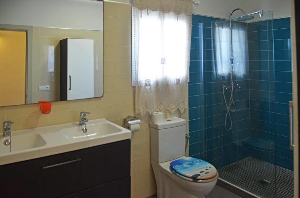Vivienda Rural Atlantico Sur & Familias Guest House Conil De La Frontera Exterior photo